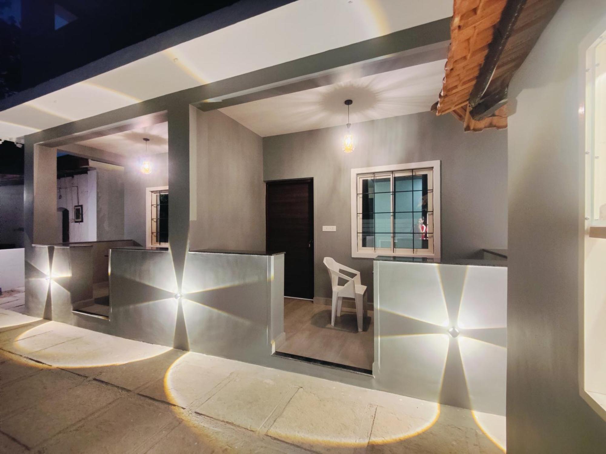 מלון אנג'ונה Kevin'S House By Travelkrafts מראה חיצוני תמונה